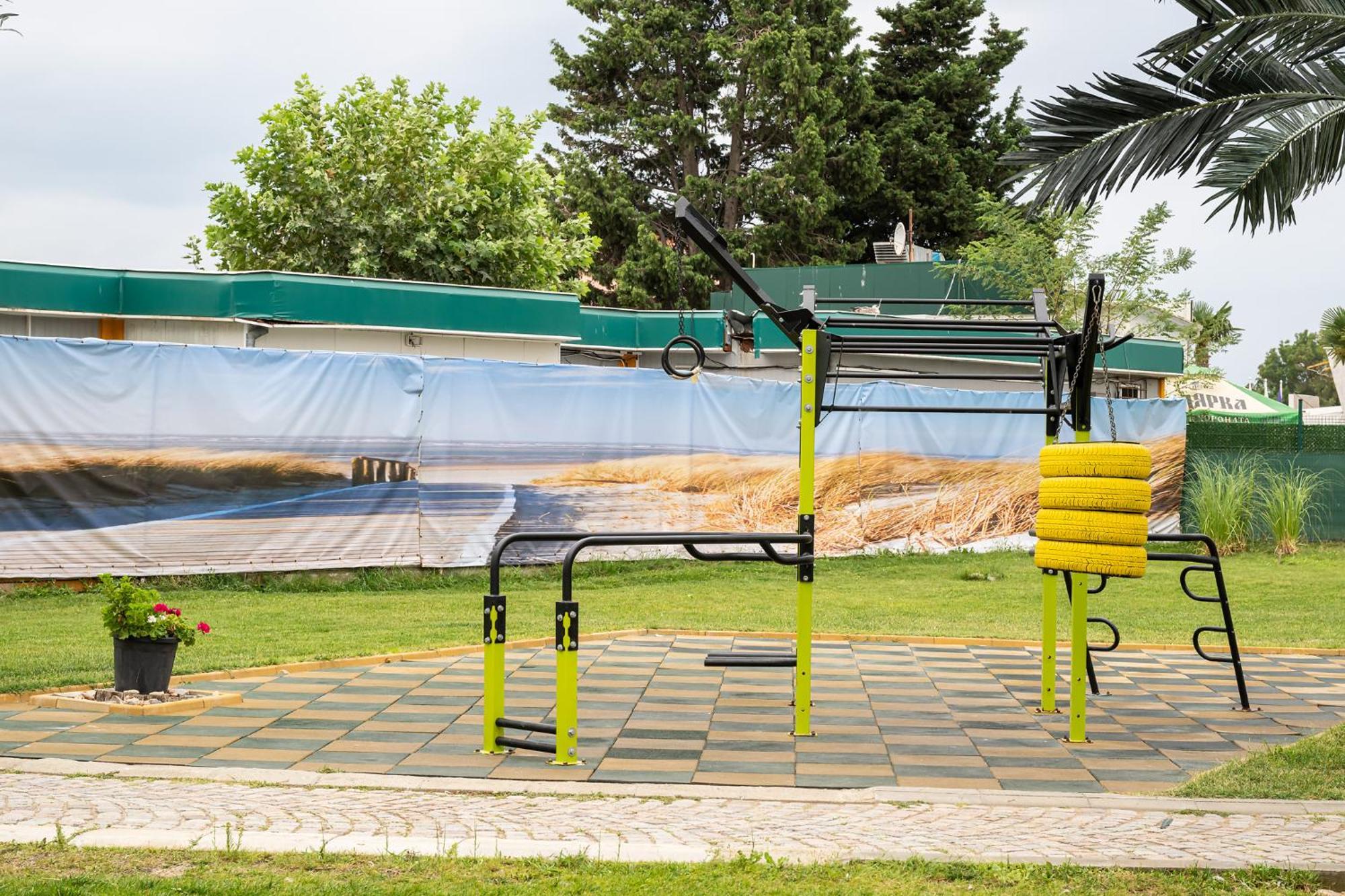 Flamingo Beach Hotel Sluneční pobřeží Exteriér fotografie