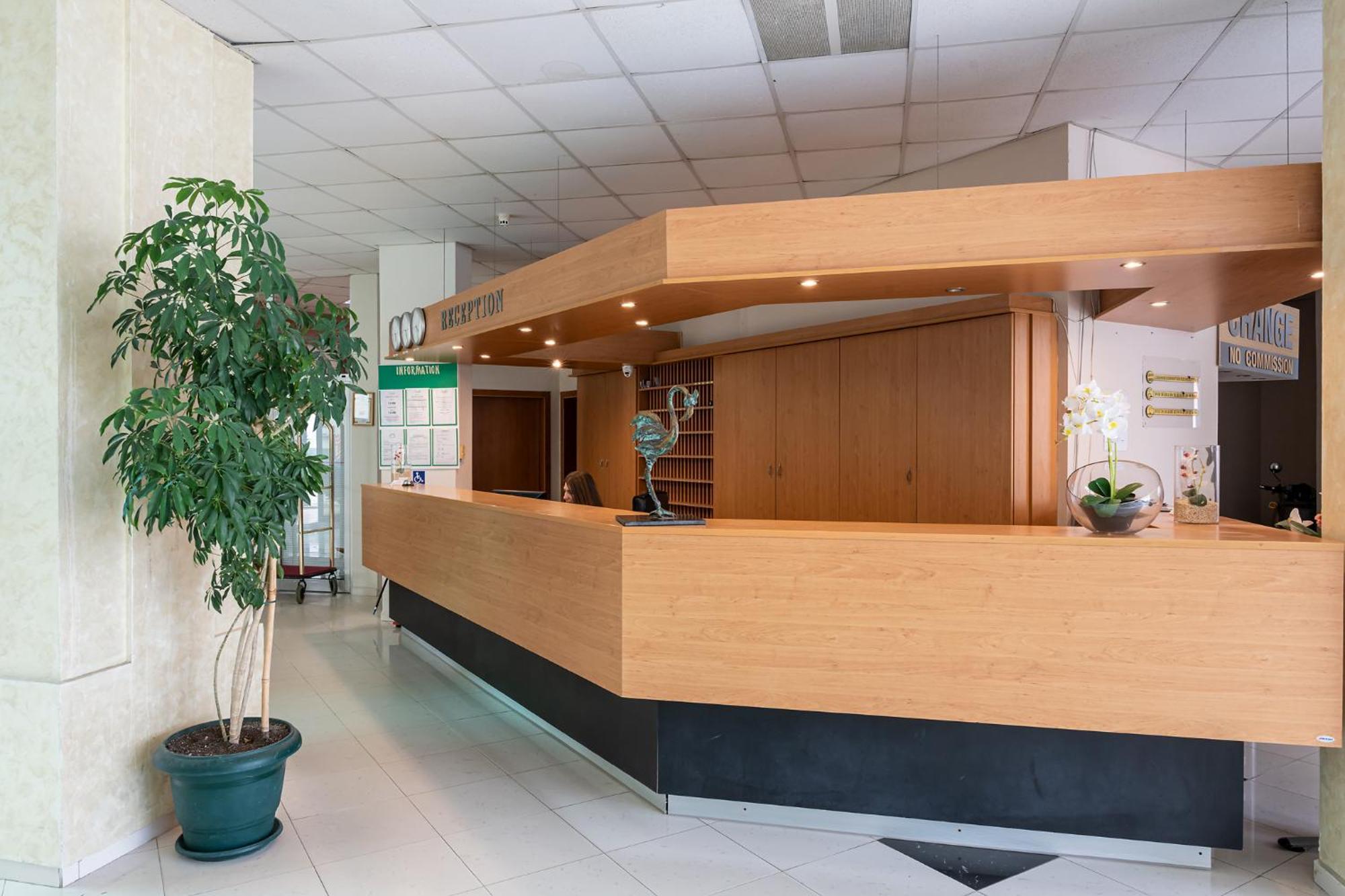 Flamingo Beach Hotel Sluneční pobřeží Exteriér fotografie